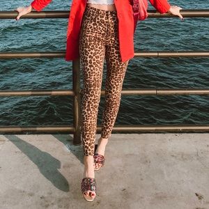 Good American Good Waist Cheetah Jeans